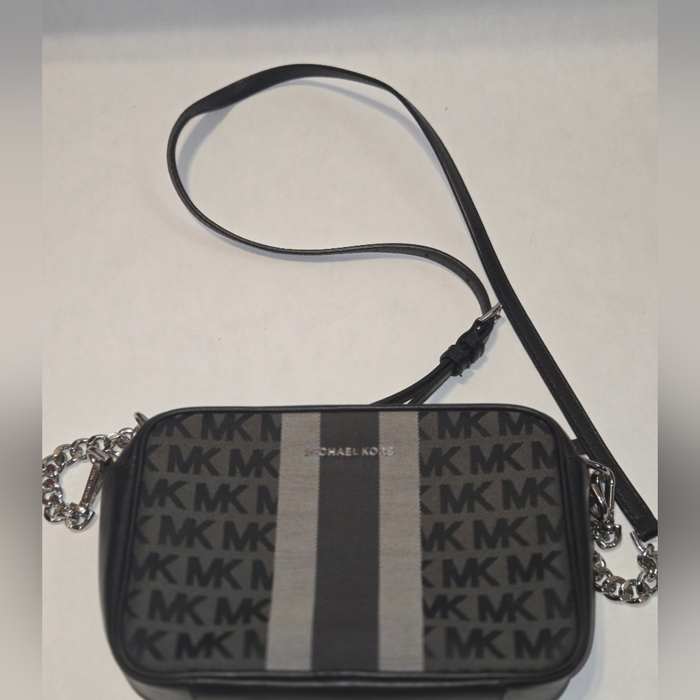Michael Kors Black and Gray Crossbody